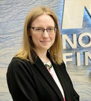 Janna Vloet, Financial Advisor